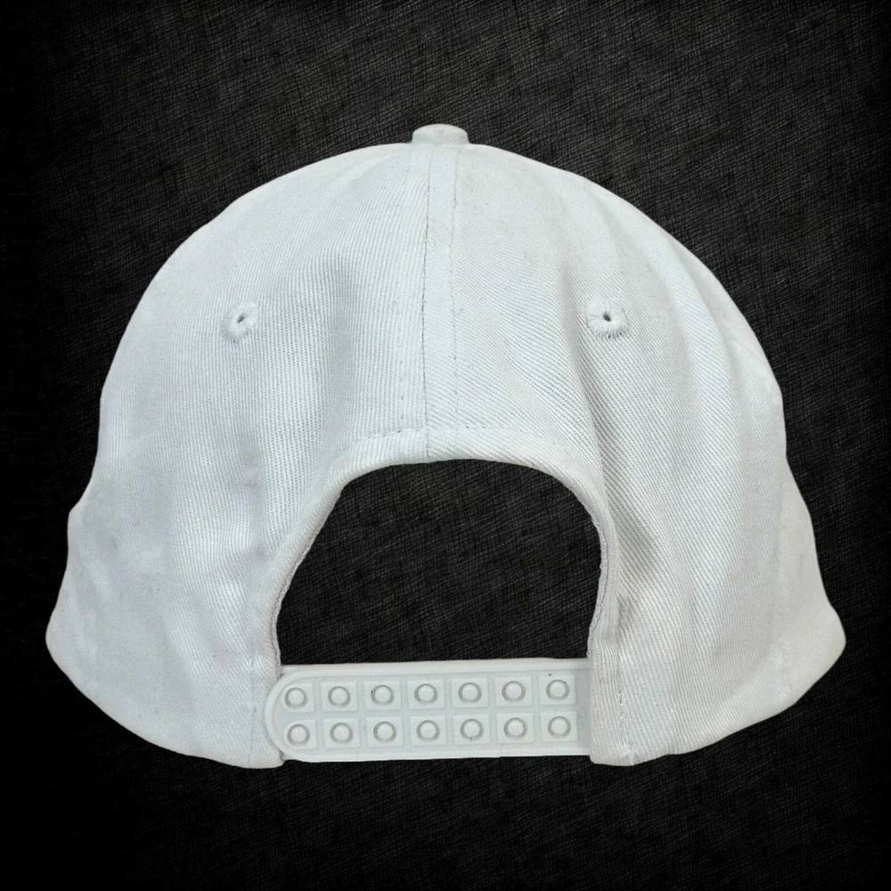 Pilot Linda Finch Autographed‎ Hat Vintage 90s White Snapback Pratt Whitney Cap